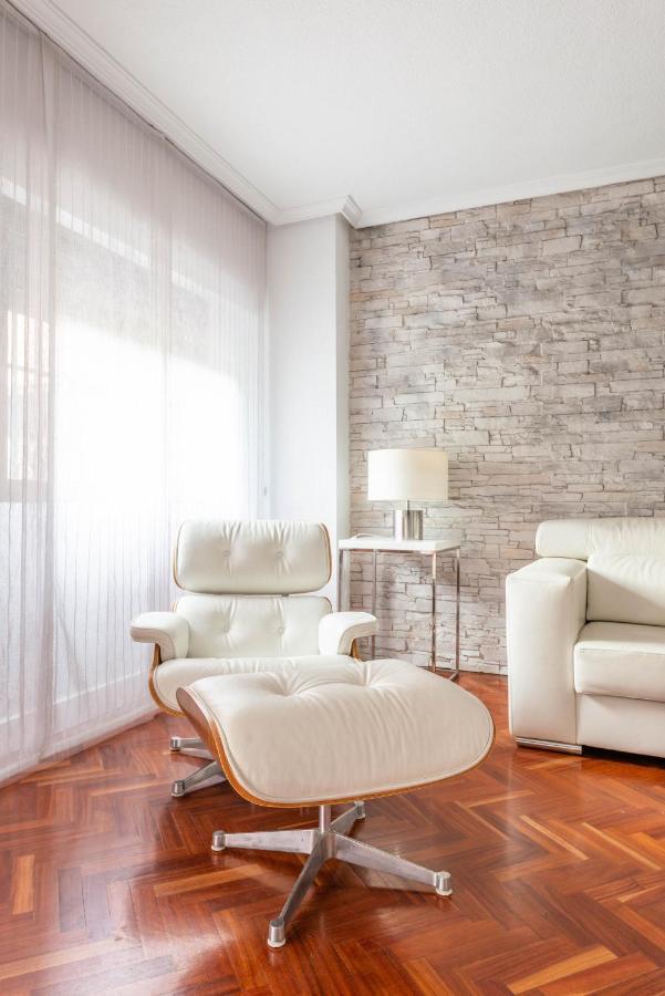 Bonita Habitacion Con Balcon Villaviciosa de Odón المظهر الخارجي الصورة