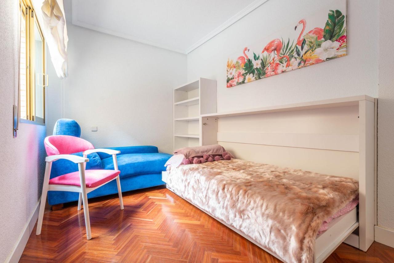 Bonita Habitacion Con Balcon Villaviciosa de Odón المظهر الخارجي الصورة