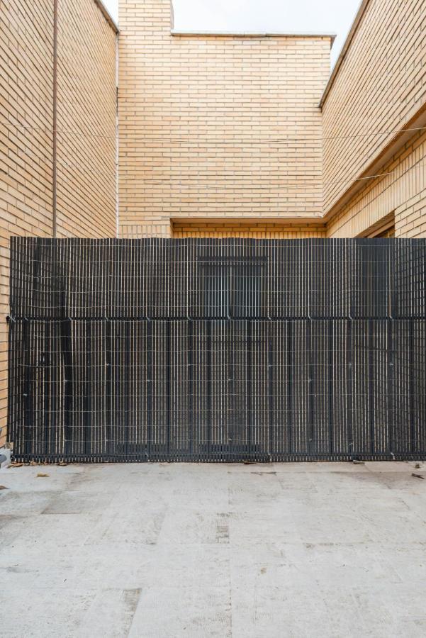 Bonita Habitacion Con Balcon Villaviciosa de Odón المظهر الخارجي الصورة