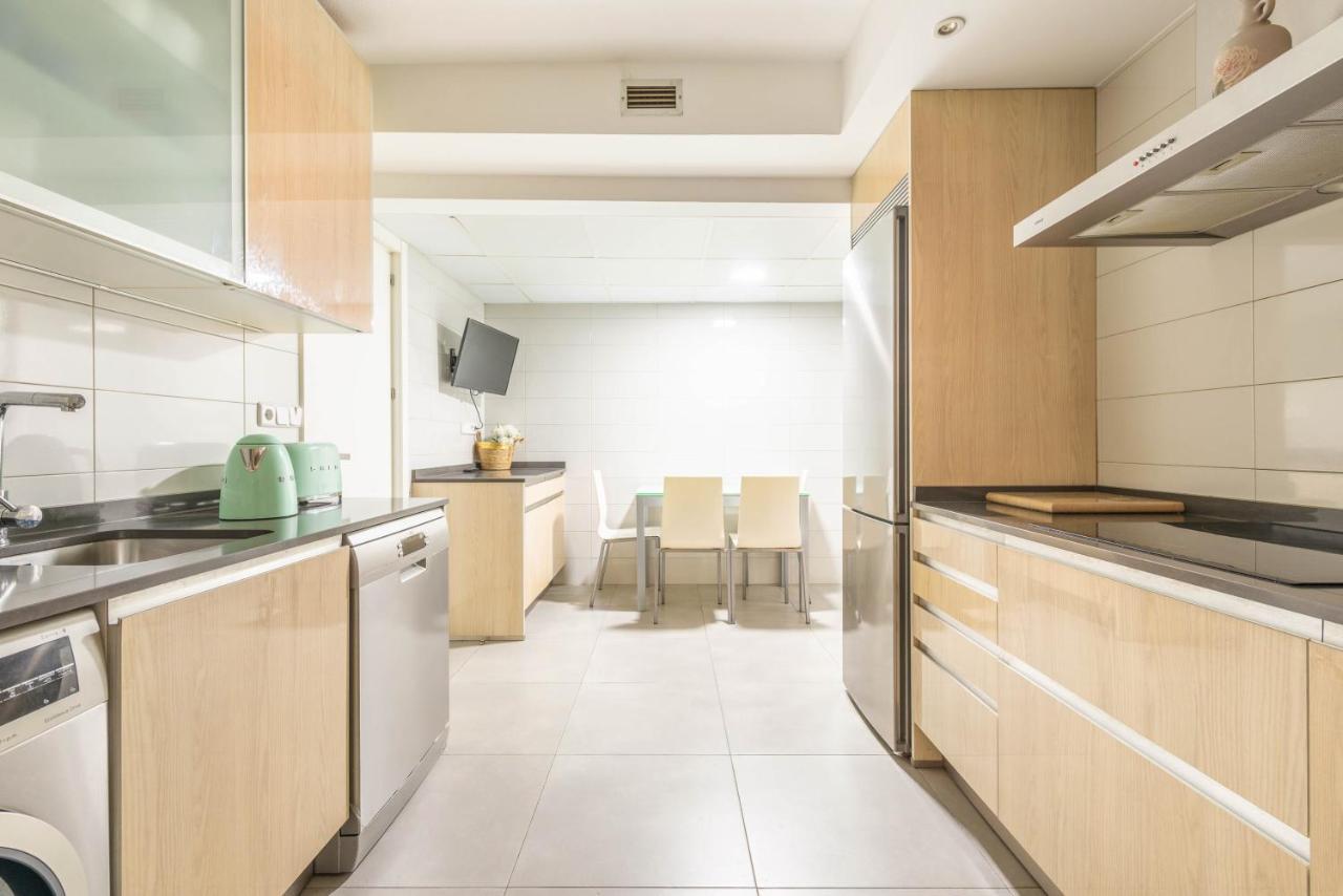 Bonita Habitacion Con Balcon Villaviciosa de Odón المظهر الخارجي الصورة