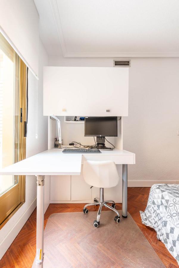 Bonita Habitacion Con Balcon Villaviciosa de Odón المظهر الخارجي الصورة